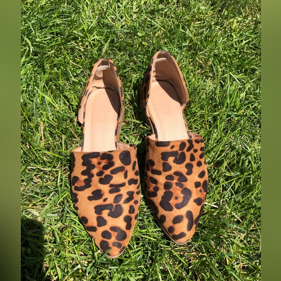 Shoes - Women’s leopard print slip on shoes size 7.5